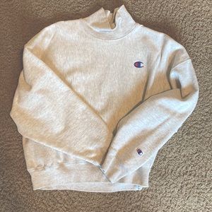 Small Champion Mock Turtleneck Sweatshirt